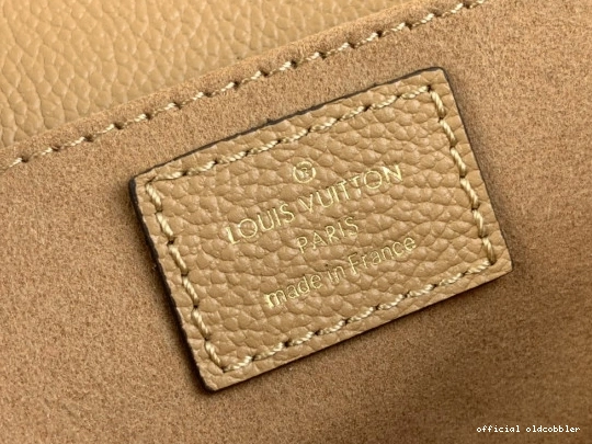 Official oldcobbler POCHETTE WEST LOUIS VUITTON EAST METIS 0718